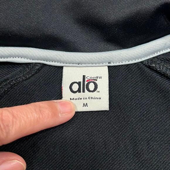 Alo Yoga Cool fit Long Sleeve Full Zip Jacket Women’s Size Medium Black & Gray - Picture 10 of 13
